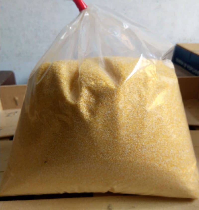 Farina Gialla "BRAMATA" macinata a pietra (400 gr)